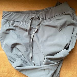 Med Couture Scrubs, Grey